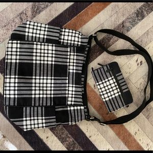 Thirty One, Casual Carry All w/ matching wallet.